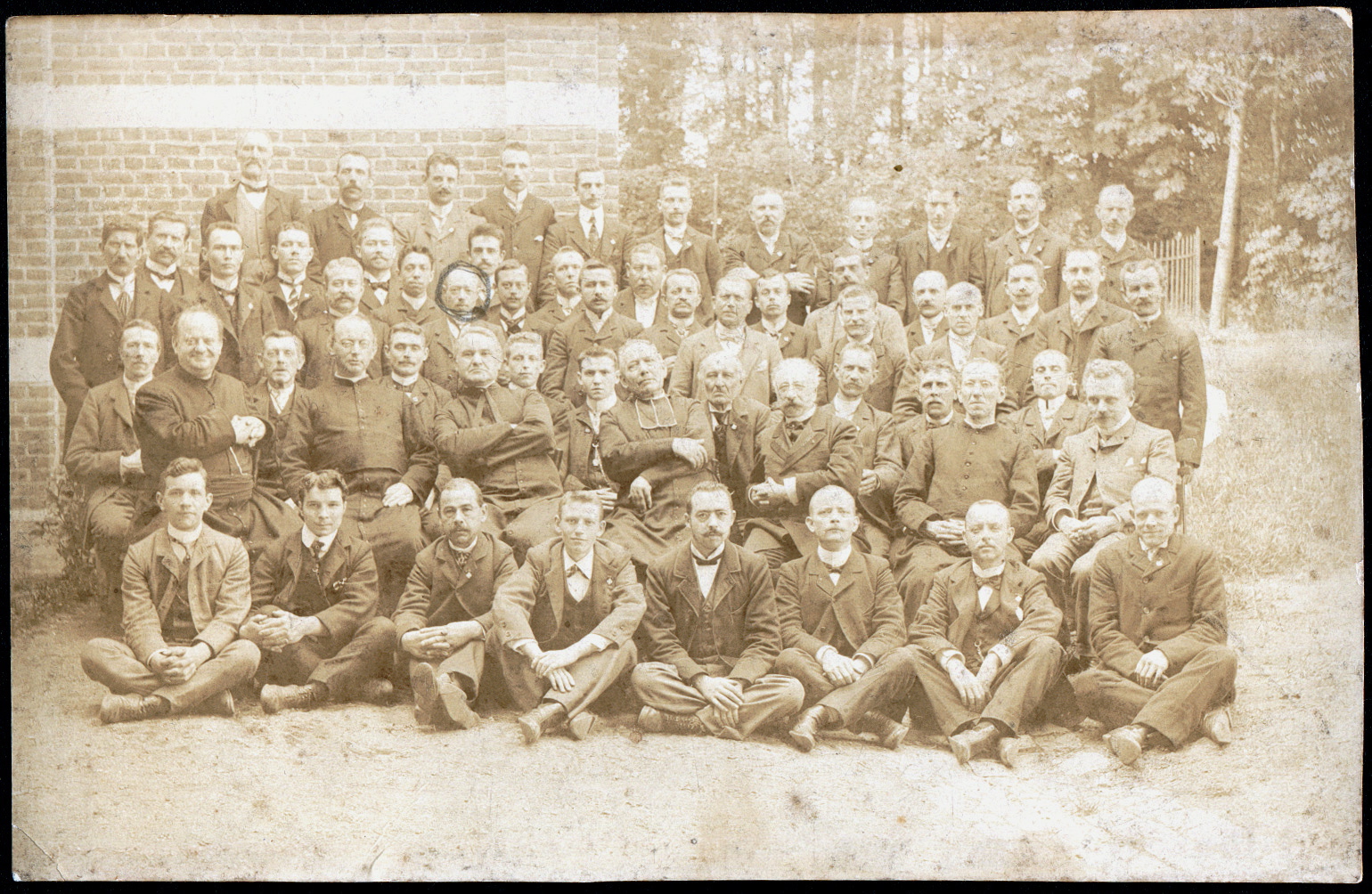 1900-Opa--Bastian-op-retrai